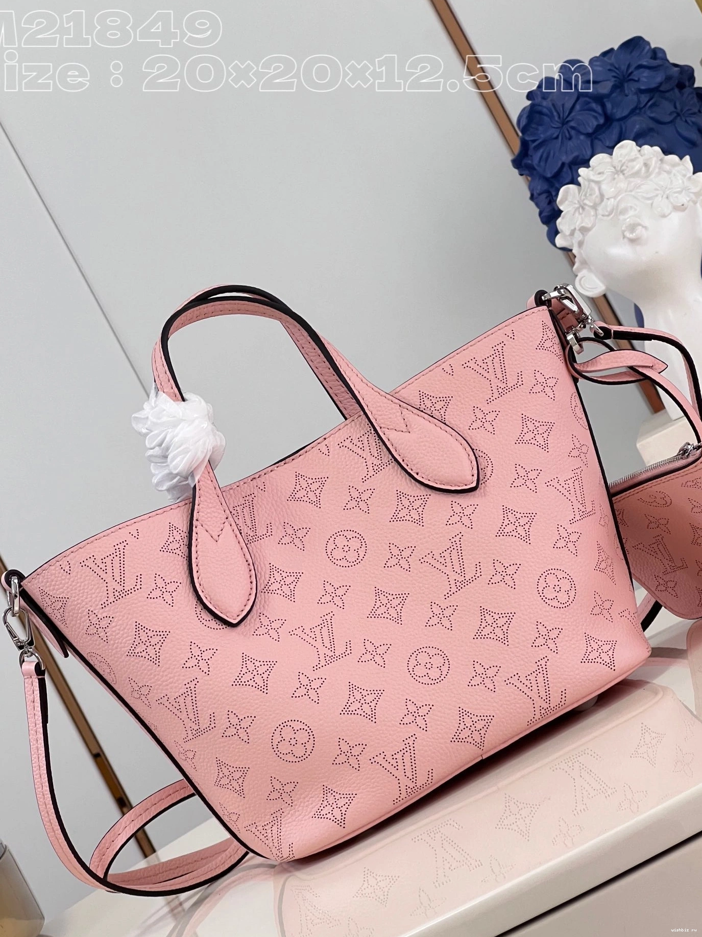 WIS VUITTON PM BLOSSOM LOUIS 0713